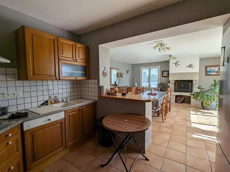 Maison, 166 m²