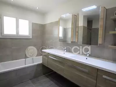 Maison, 170 m²