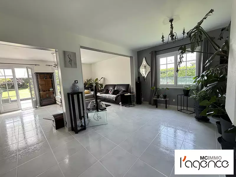 Maison, 170 m²