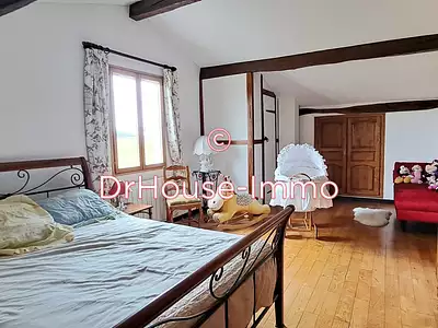 Maison, 190 m²