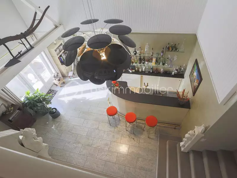 Maison, 280 m²