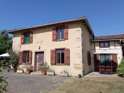 Maison, 220 m²