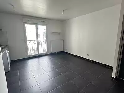 Appartement 1 pieces 25 m2 a louer - 1 PiÈCe Noisy Le Grand 93160