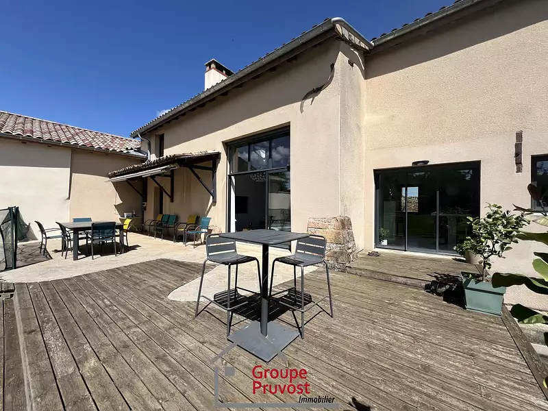Maison, 160 m²