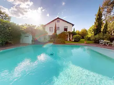 Maison, 227 m²