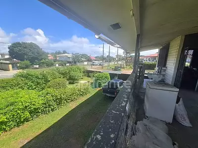 Maison, 338 m²