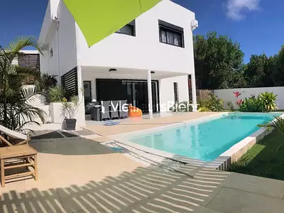 Maison, 190 m²