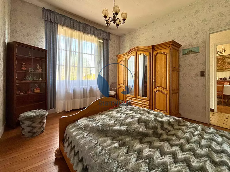 Maison, 250 m²