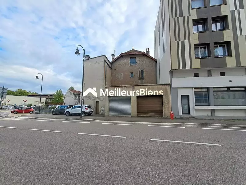 Immeuble, 341 m²