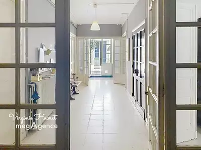Maison, 270 m²