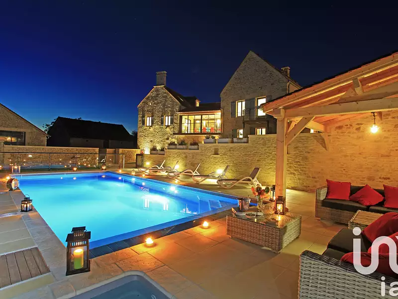 Maison, 760 m²