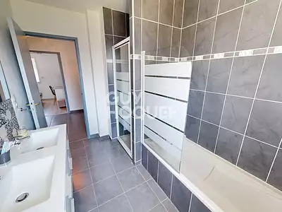 Maison, 93,89 m²