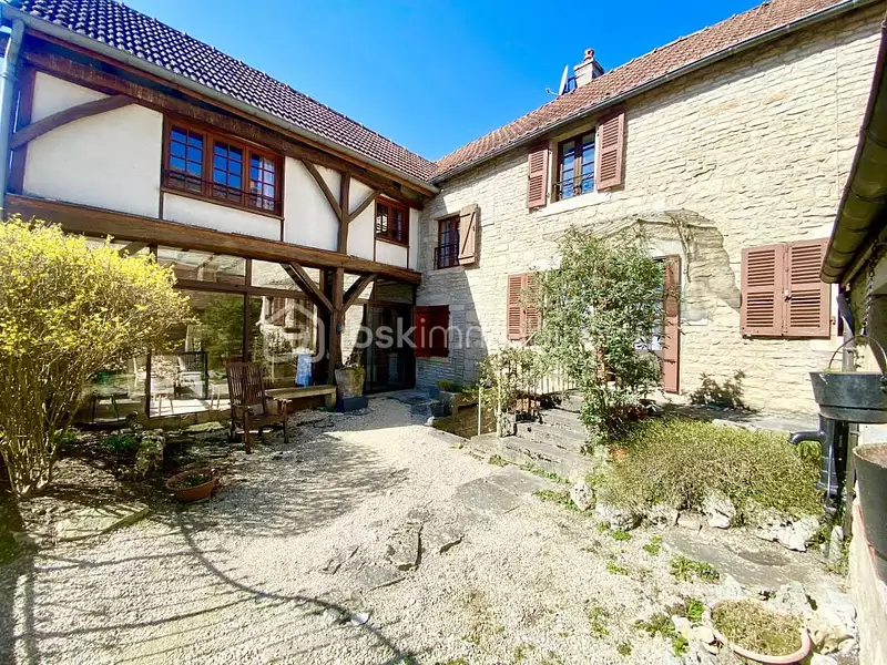 Maison, 132 m²