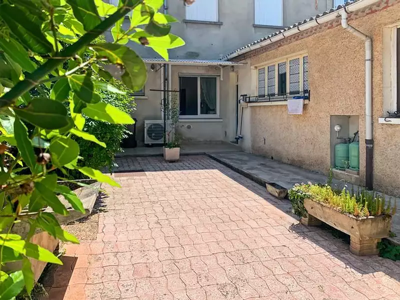 Maison, 190 m²
