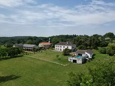 Maison, 365 m²