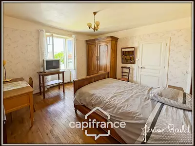 Maison, 196 m²
