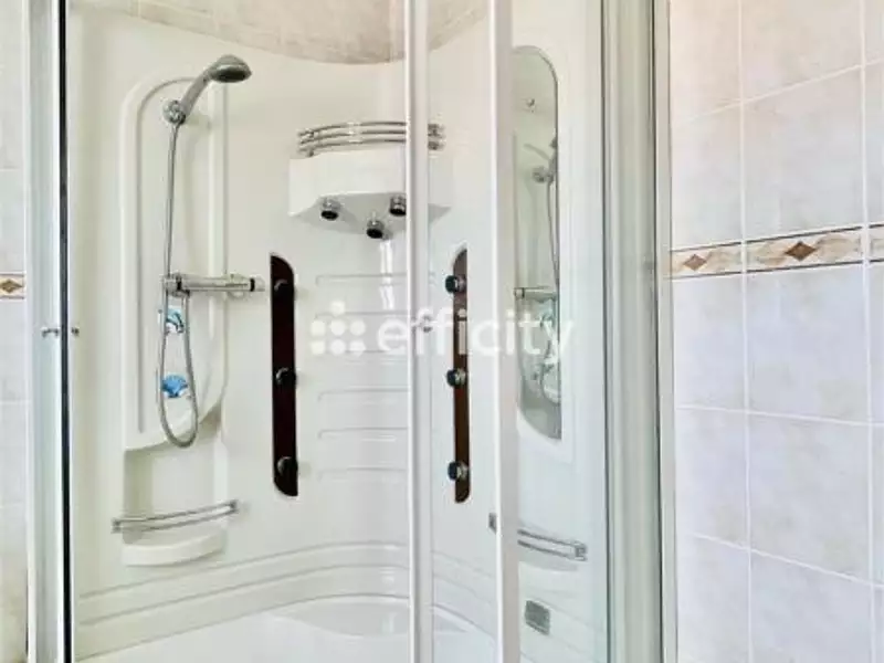 Maison, 156 m²