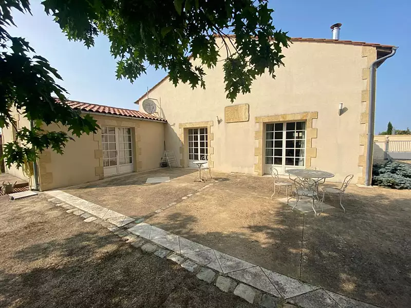 Maison, 143 m²