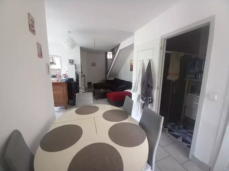 Immeuble, 160 m²