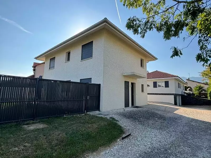 Maison, 119 m²