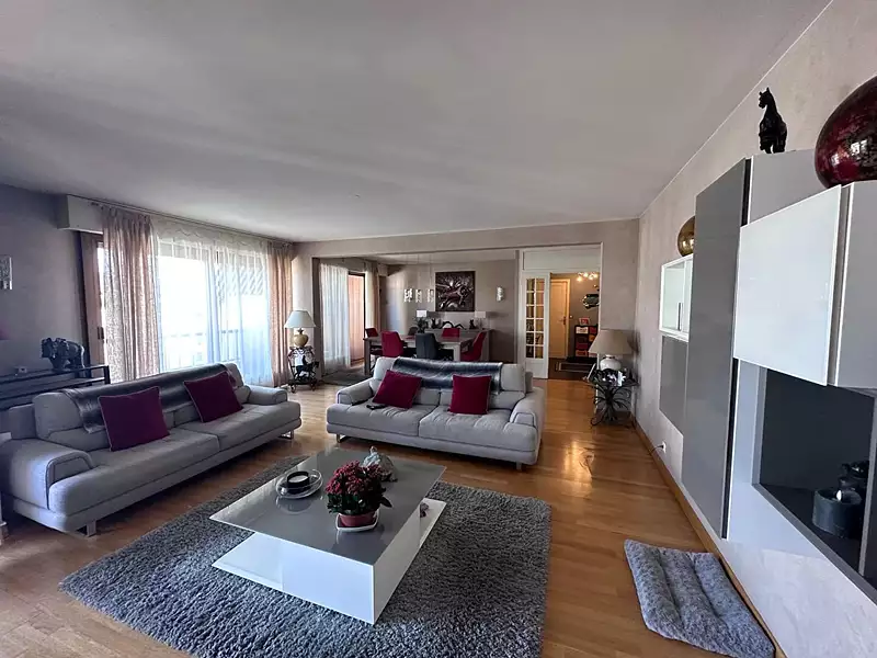 Appartement, 140 m²