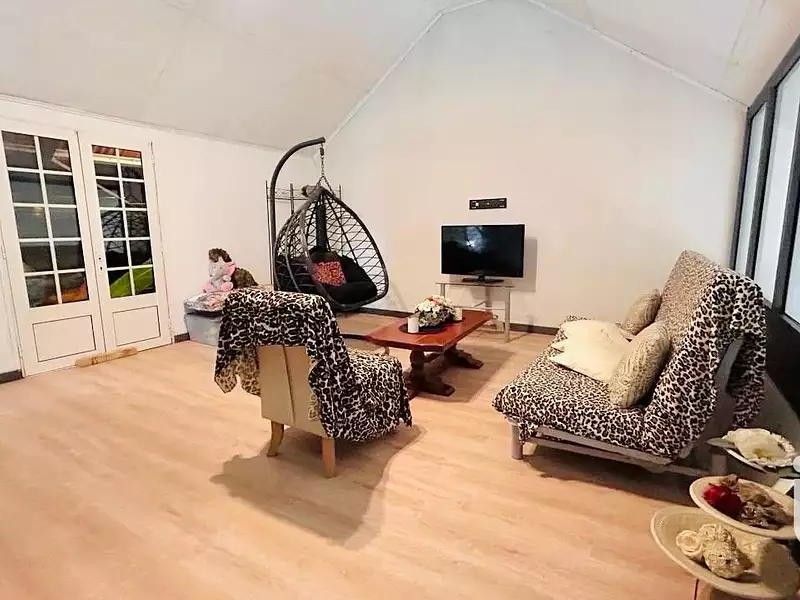 Maison, 184 m²