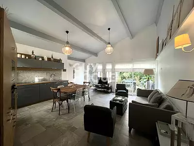 Maison, 94 m²