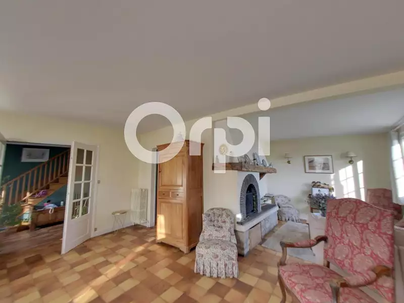 Maison, 208 m²