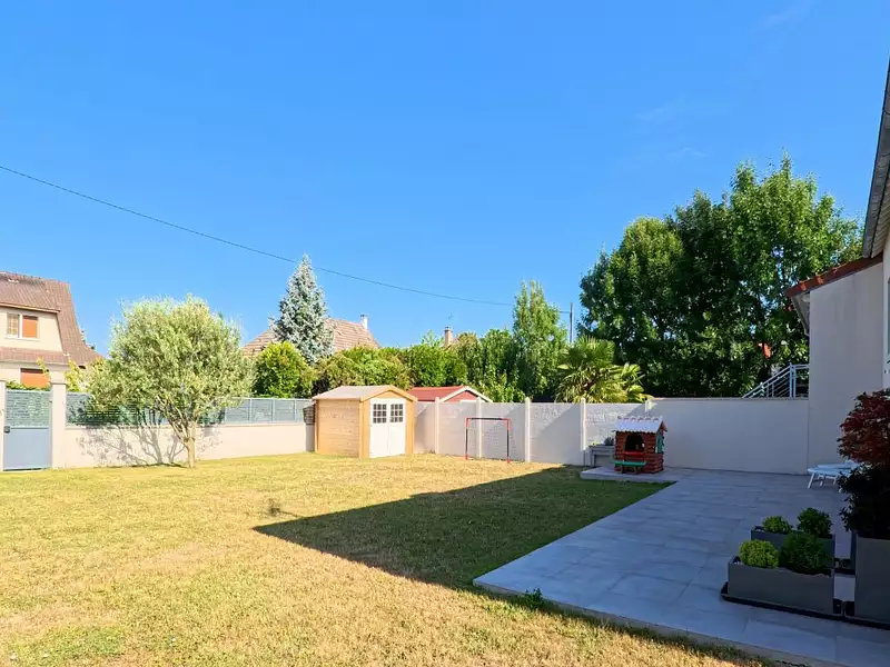 Maison, 191 m²