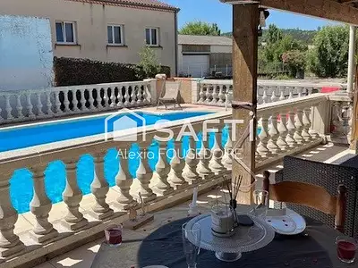 Maison, 236 m²