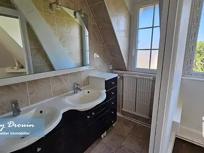 Maison, 258 m²