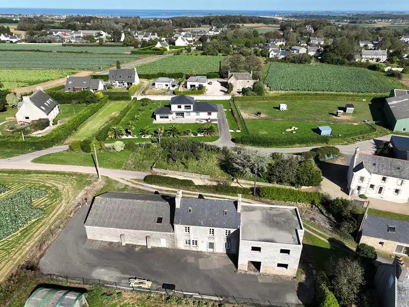 Maison, 250 m²