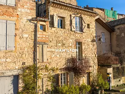 Maison, 211 m²