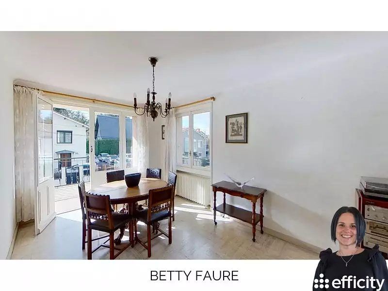 Maison, 94 m²
