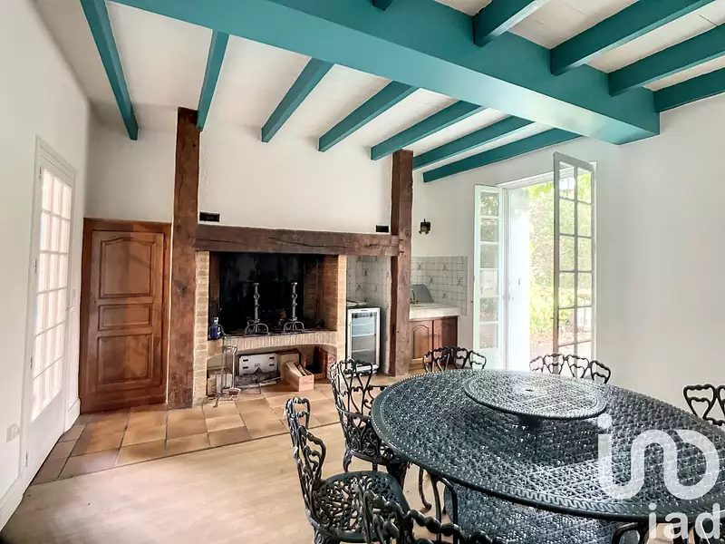 Maison, 225 m²