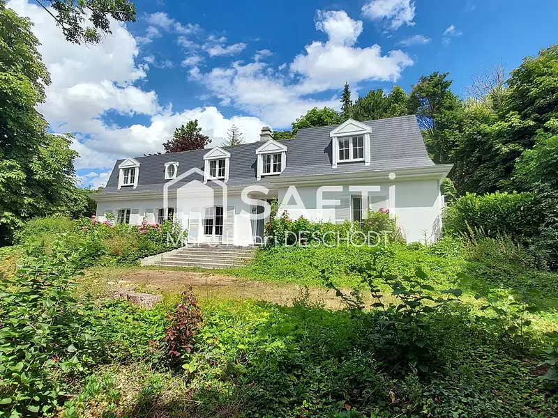Maison, 230 m²