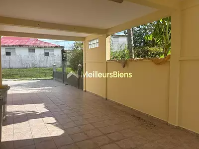 Maison, 136 m²