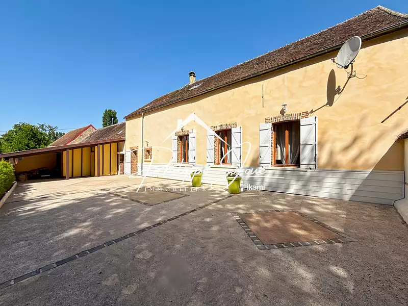 Maison, 260 m²