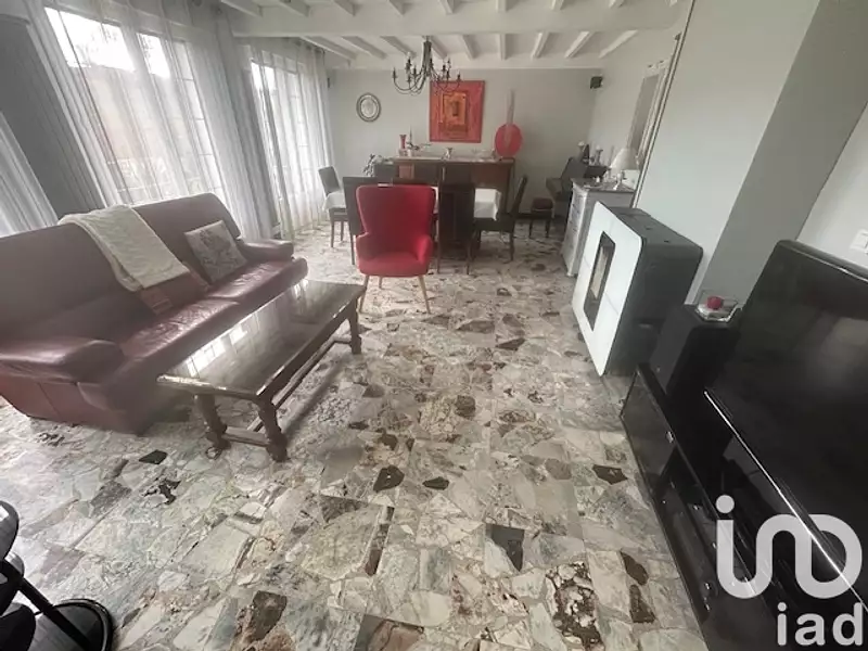 Maison, 174 m²