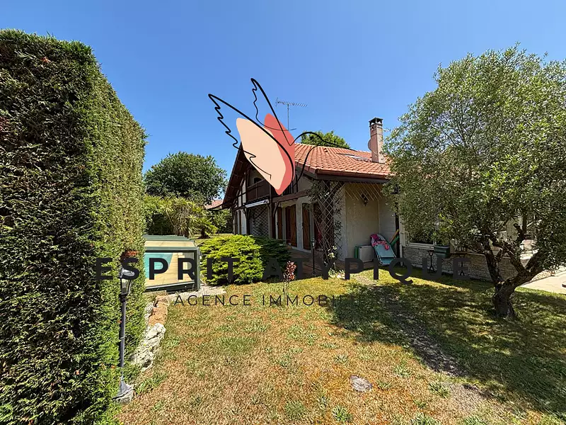 Maison, 159,08 m²