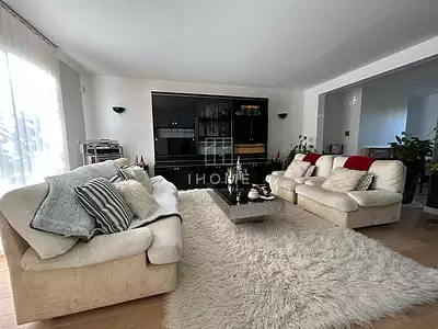 Maison, 156 m²