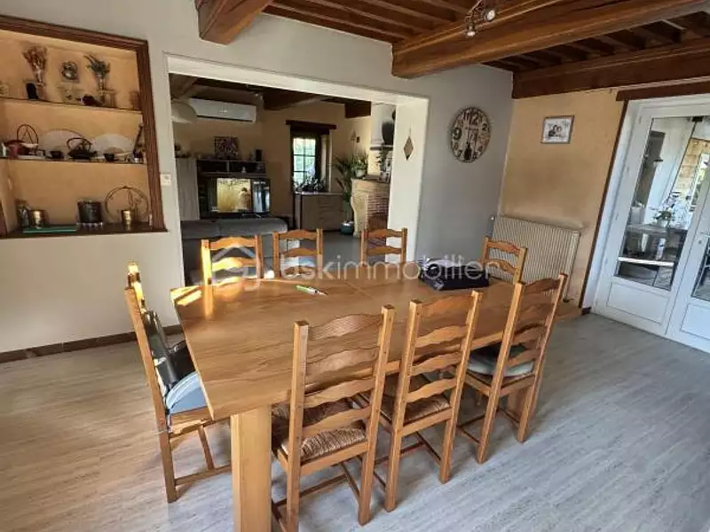 Maison, 300 m²
