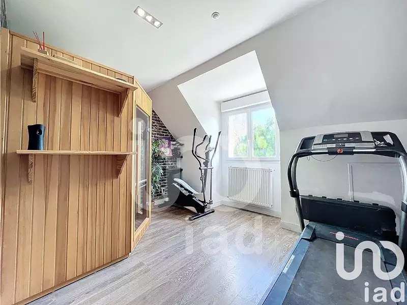 Maison, 256 m²