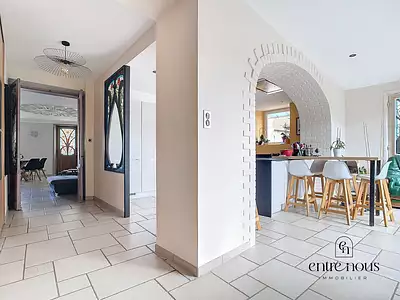 Maison, 270 m²