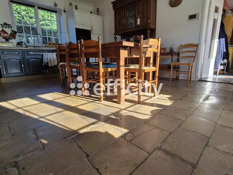 Maison, 495 m²