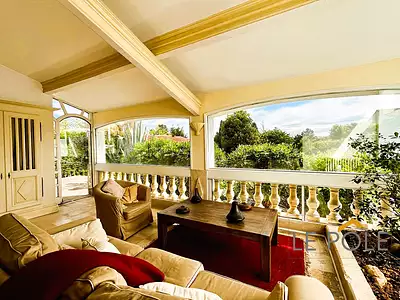 Maison, 179 m²
