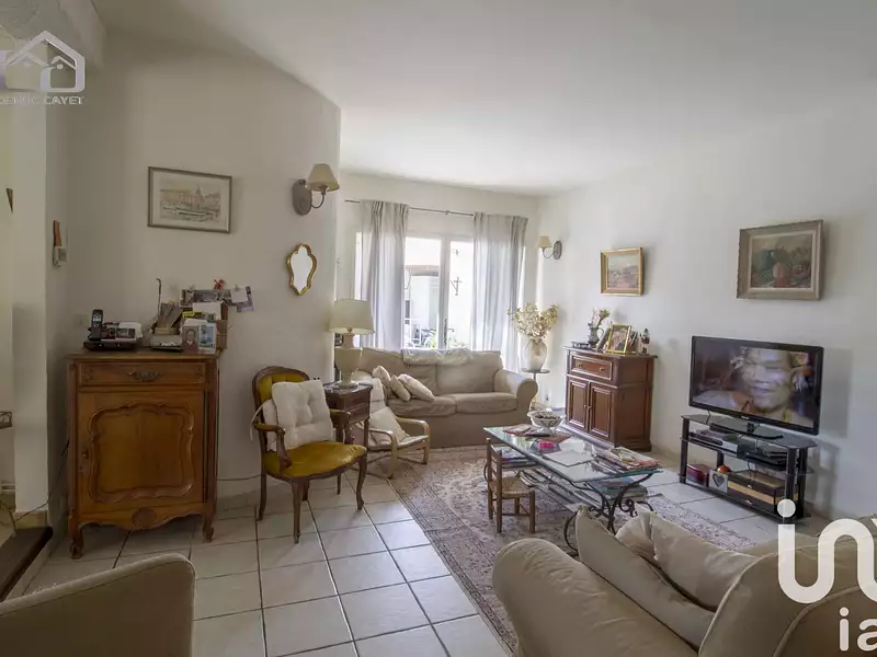 Maison, 305 m²