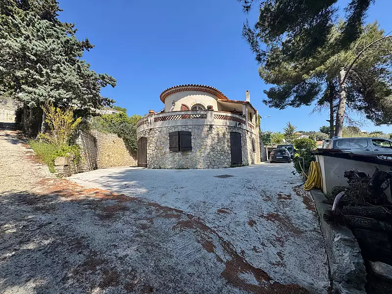 Maison, 235,65 m²