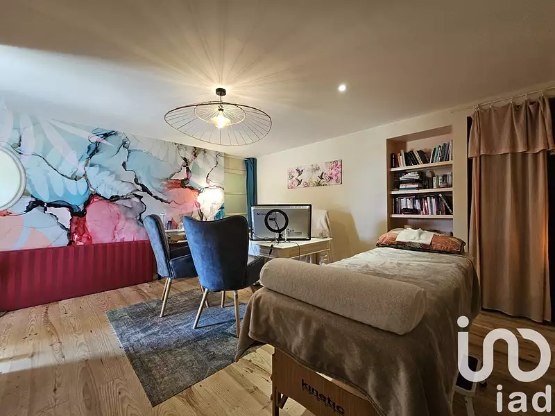 Maison, 222 m²