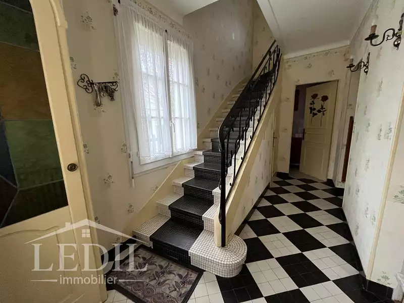 Maison, 122 m²